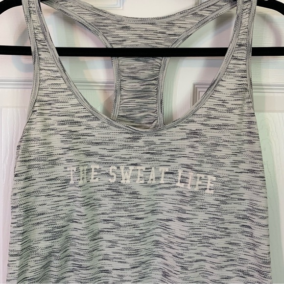 Lululemon Heathered Racerback Tank Top “The Sweat Life”, size 6 - Picture 2 of 5